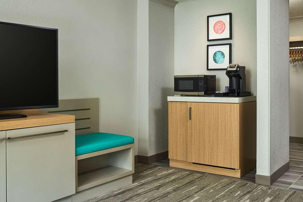 Hilton Garden Inn Tewksbury Andover Room photo