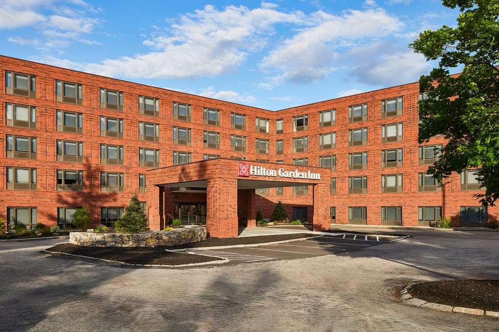 Hilton Garden Inn Tewksbury Andover Exterior photo